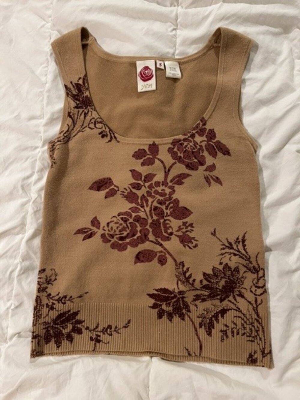Yen NEW Floral Sleeveless Sweater